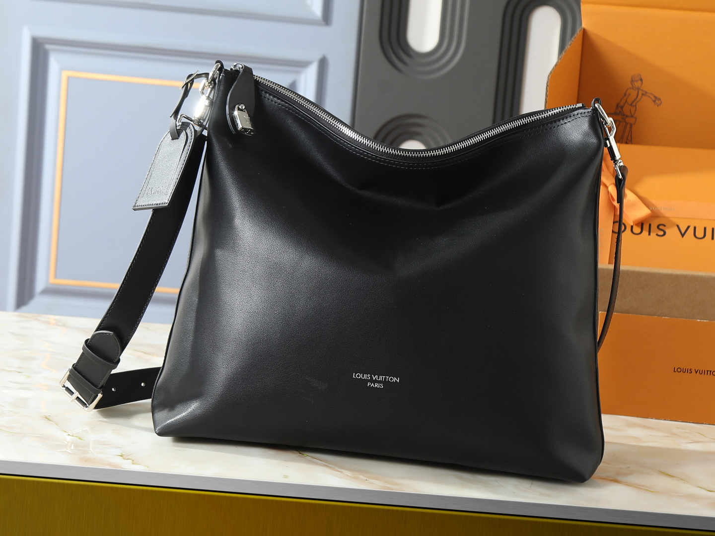 Louis Vuitton LV Classic Bucket Bag Premium Canvas Top Handle Office Commute New Arrival
